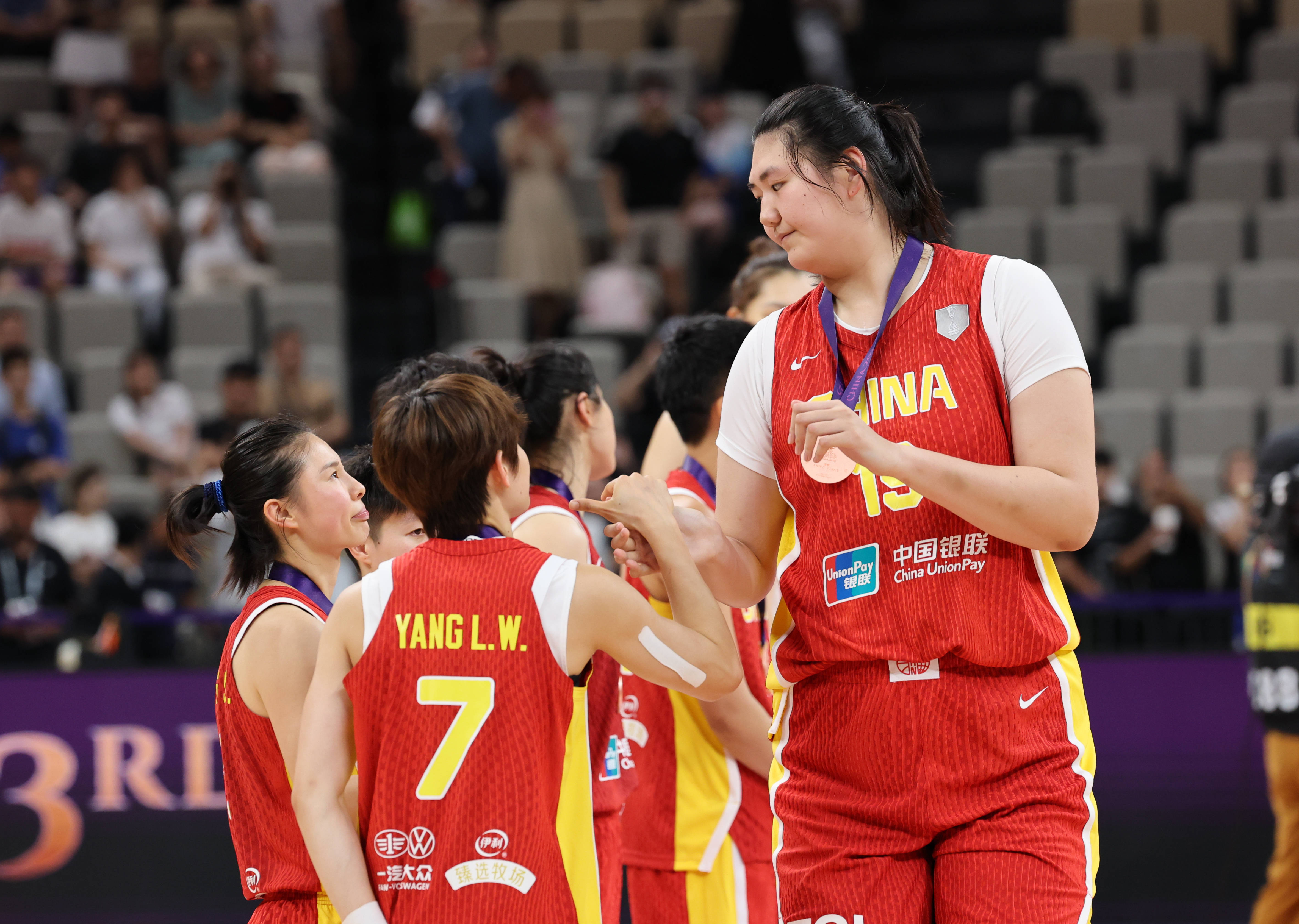 （体育）篮球——女篮亚洲杯：中国队获季军(3)
