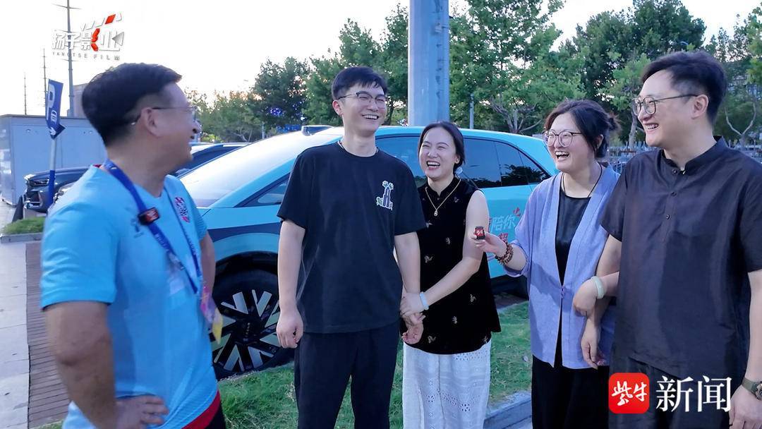 阿庆侃体育 | 苏超：大球场热辣，小日子滚烫