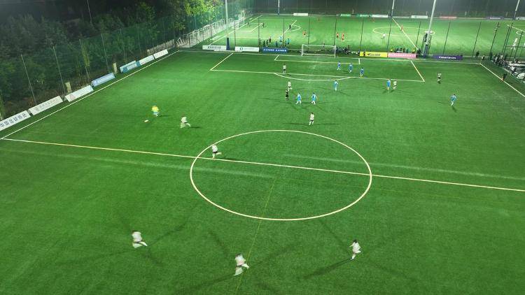 圈粉!淄博闲置厂区变身足球热土